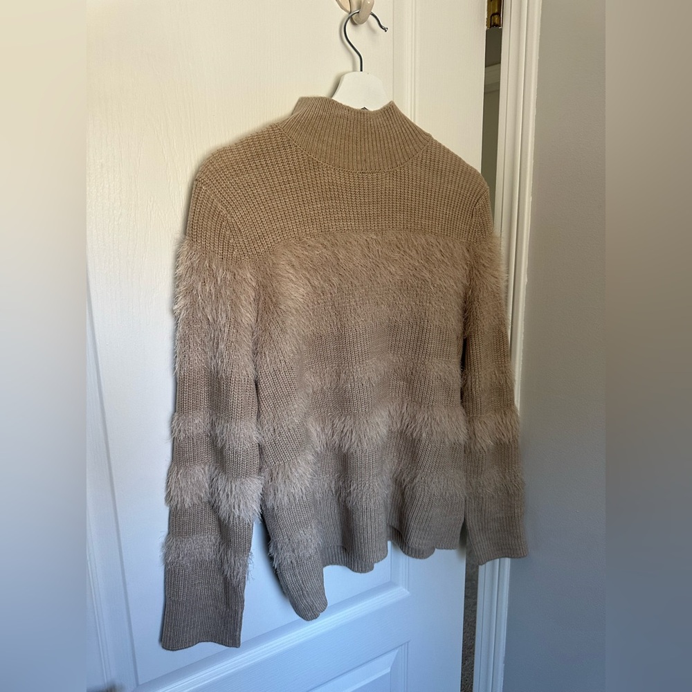 Cozy Tan Sweater Calvin Klein NWTs Size M